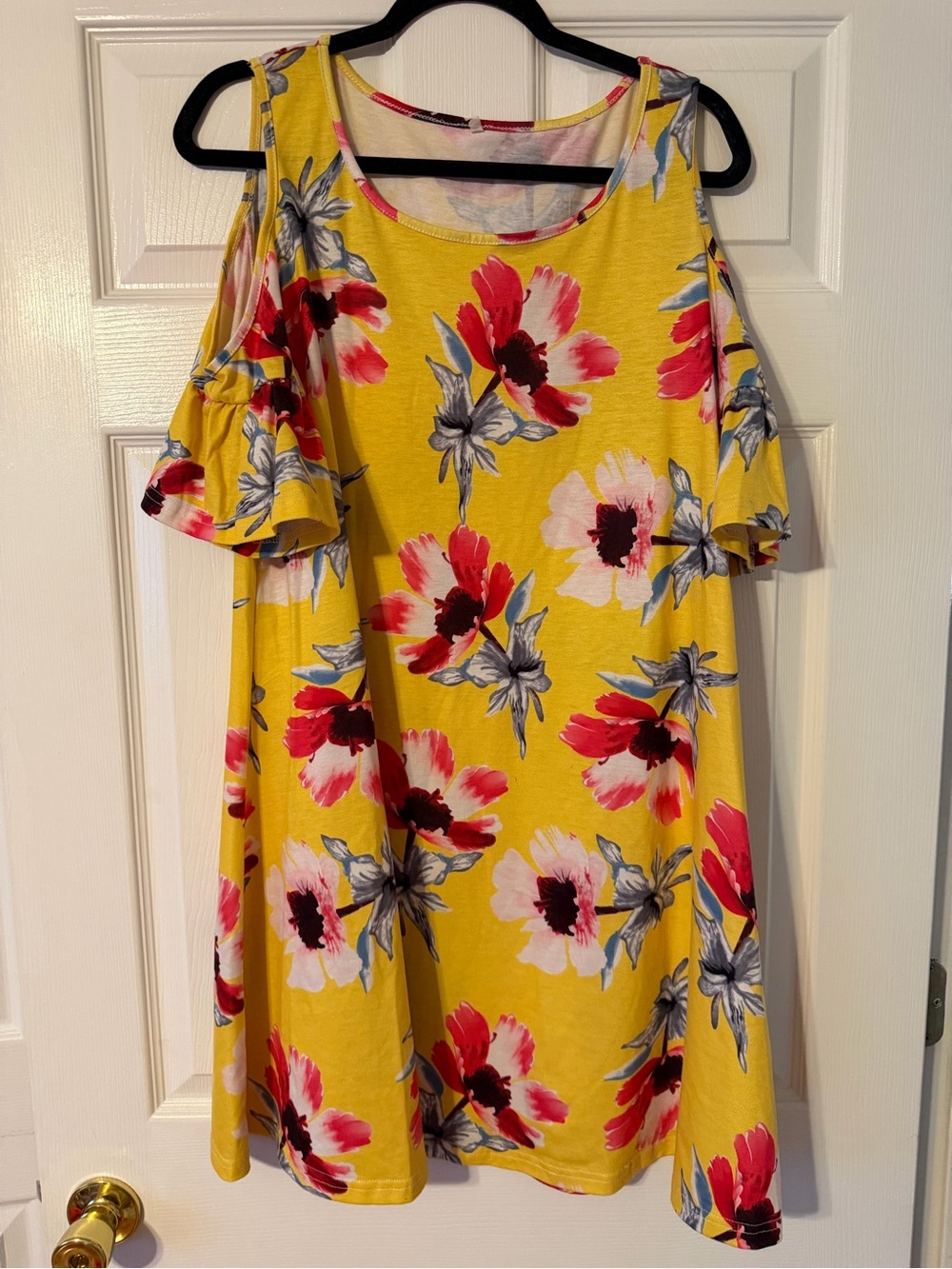 SHEIN Yellow Floral Cold-Shoulder Dress